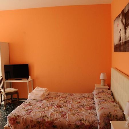 Andrea Affittacamere E B&B Solignano Nuovo Екстериор снимка