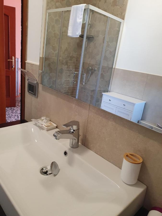 Andrea Affittacamere E B&B Solignano Nuovo Екстериор снимка