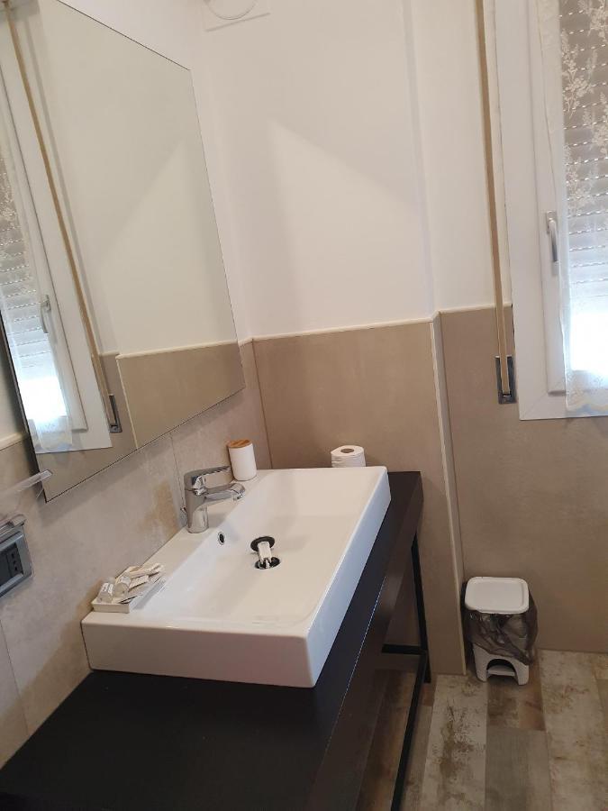 Andrea Affittacamere E B&B Solignano Nuovo Екстериор снимка
