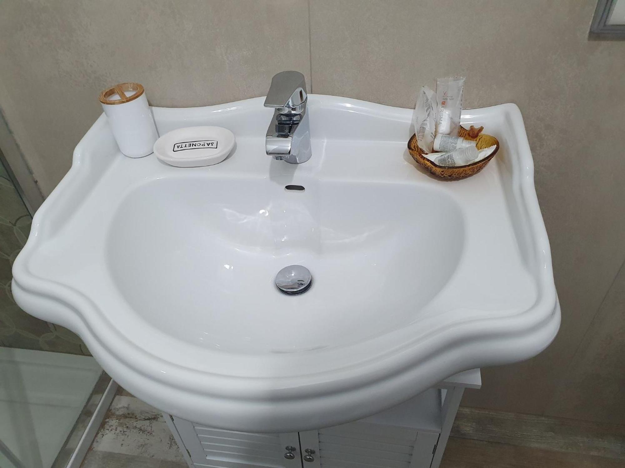 Andrea Affittacamere E B&B Solignano Nuovo Екстериор снимка